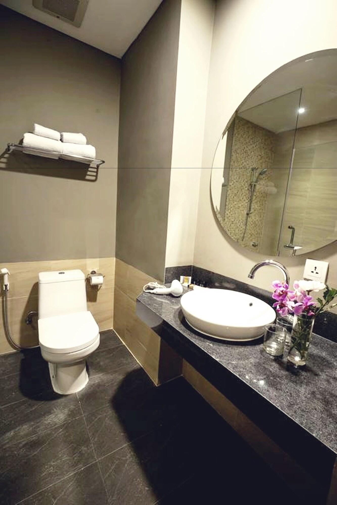 Liberty Hotel Thamrin Jakarta Exteriör bild