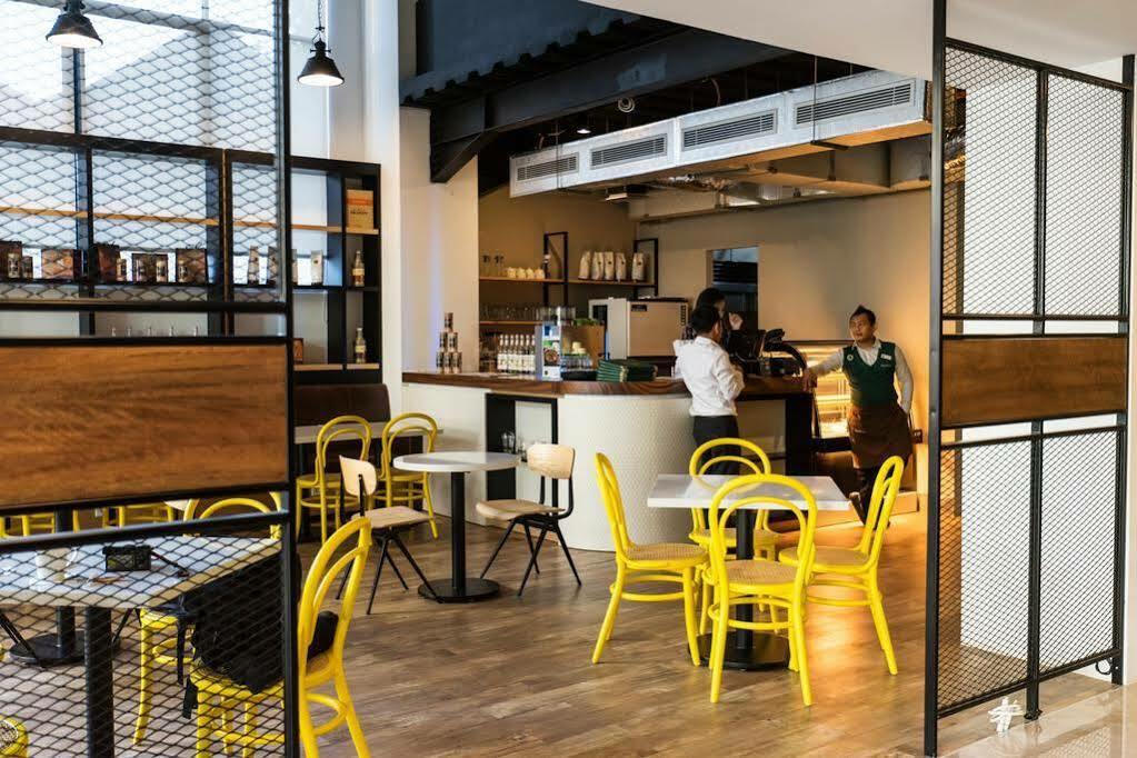 Liberty Hotel Thamrin Jakarta Exteriör bild